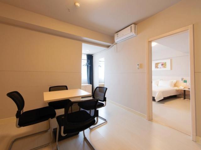 Jinjiang Inn Xianning Yinquan Avenue Hot Spring Hotel Екстериор снимка