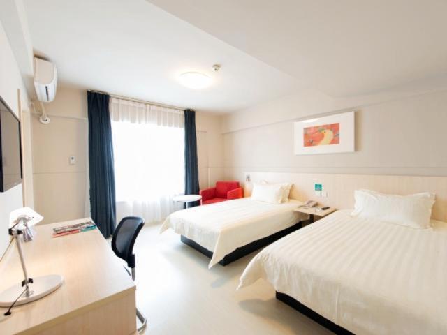 Jinjiang Inn Xianning Yinquan Avenue Hot Spring Hotel Екстериор снимка