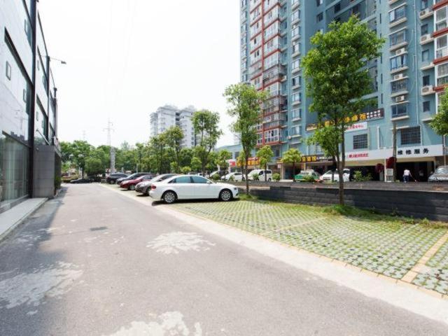 Jinjiang Inn Xianning Yinquan Avenue Hot Spring Hotel Екстериор снимка