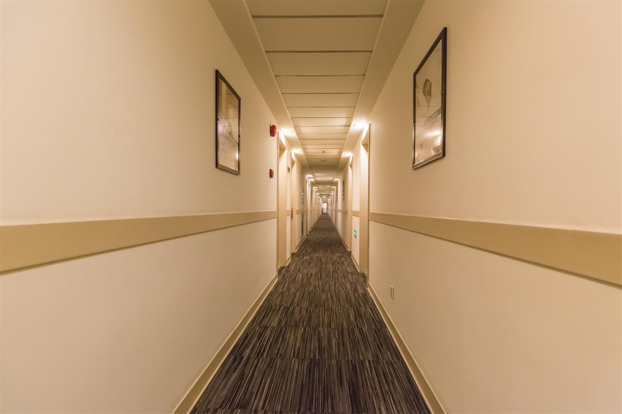 Jinjiang Inn Xianning Yinquan Avenue Hot Spring Hotel Екстериор снимка