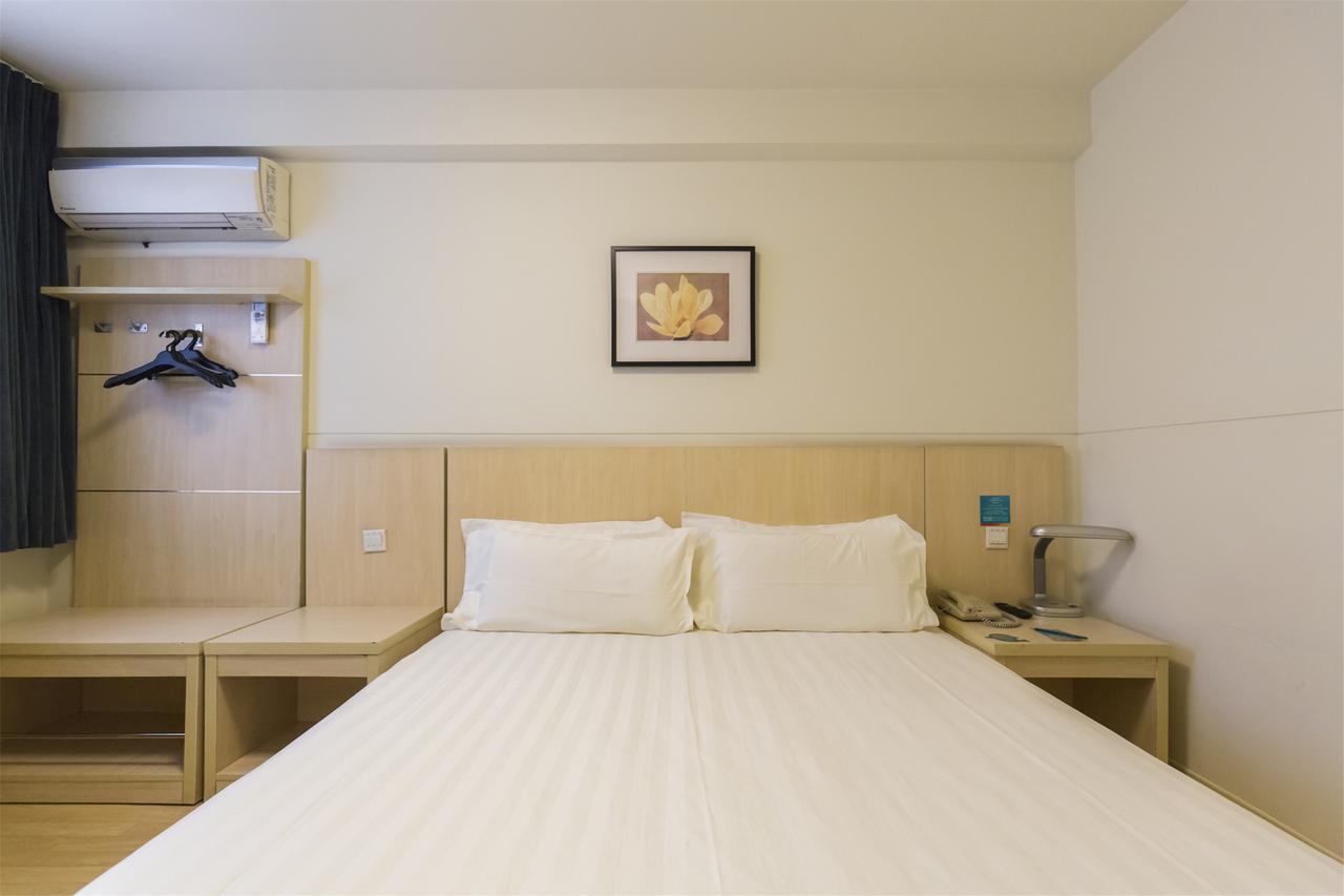 Jinjiang Inn Xianning Yinquan Avenue Hot Spring Hotel Екстериор снимка